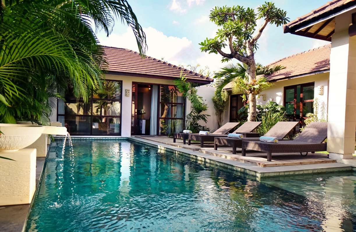 5 KPIs Every Pool Entrepreneur Should Track — pool service business insights