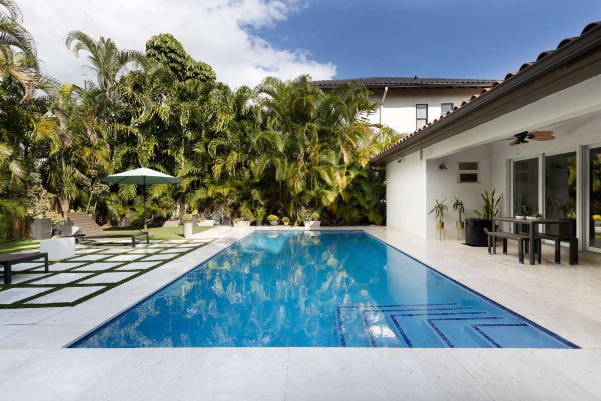 Achieving Financial Success: Your Comprehensive Guide — pool service business insights