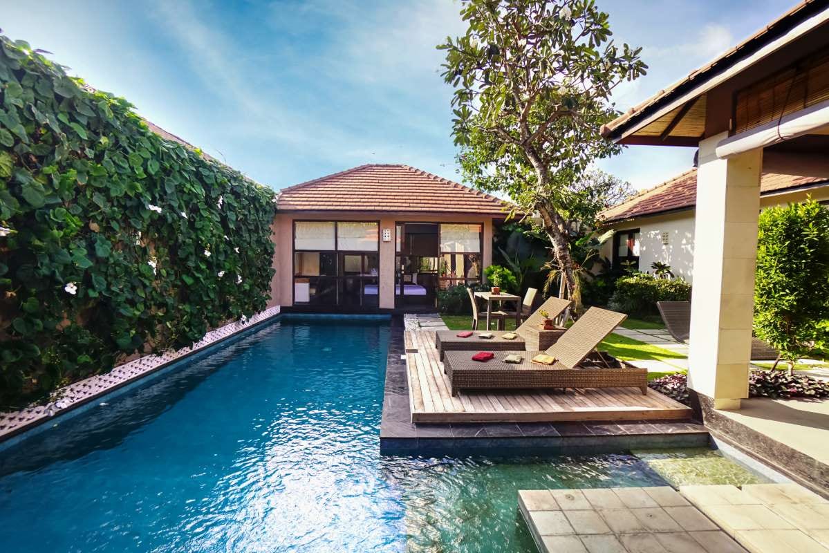 Handling Pool Overflow During Stormy Seasons — pool service business insights