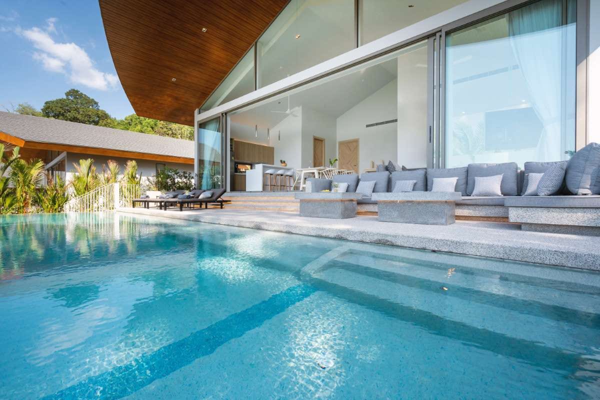 How Cloud-Based Billing Improves Accuracy and Efficiency — pool service business insights