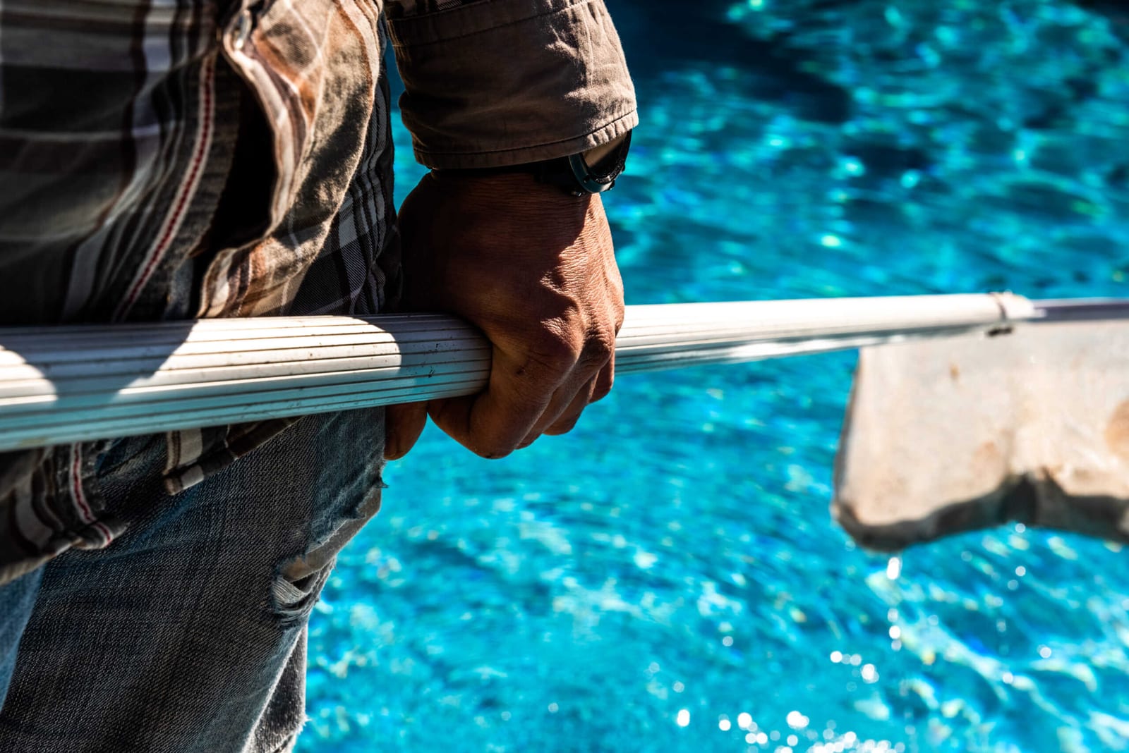 How Monsoon Seasons Affect Chemical Usage in Desert Cities — pool service business insights