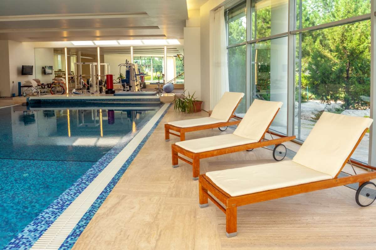 How to Avoid Losing Top Clients in Boynton Beach, Florida — pool service business insights