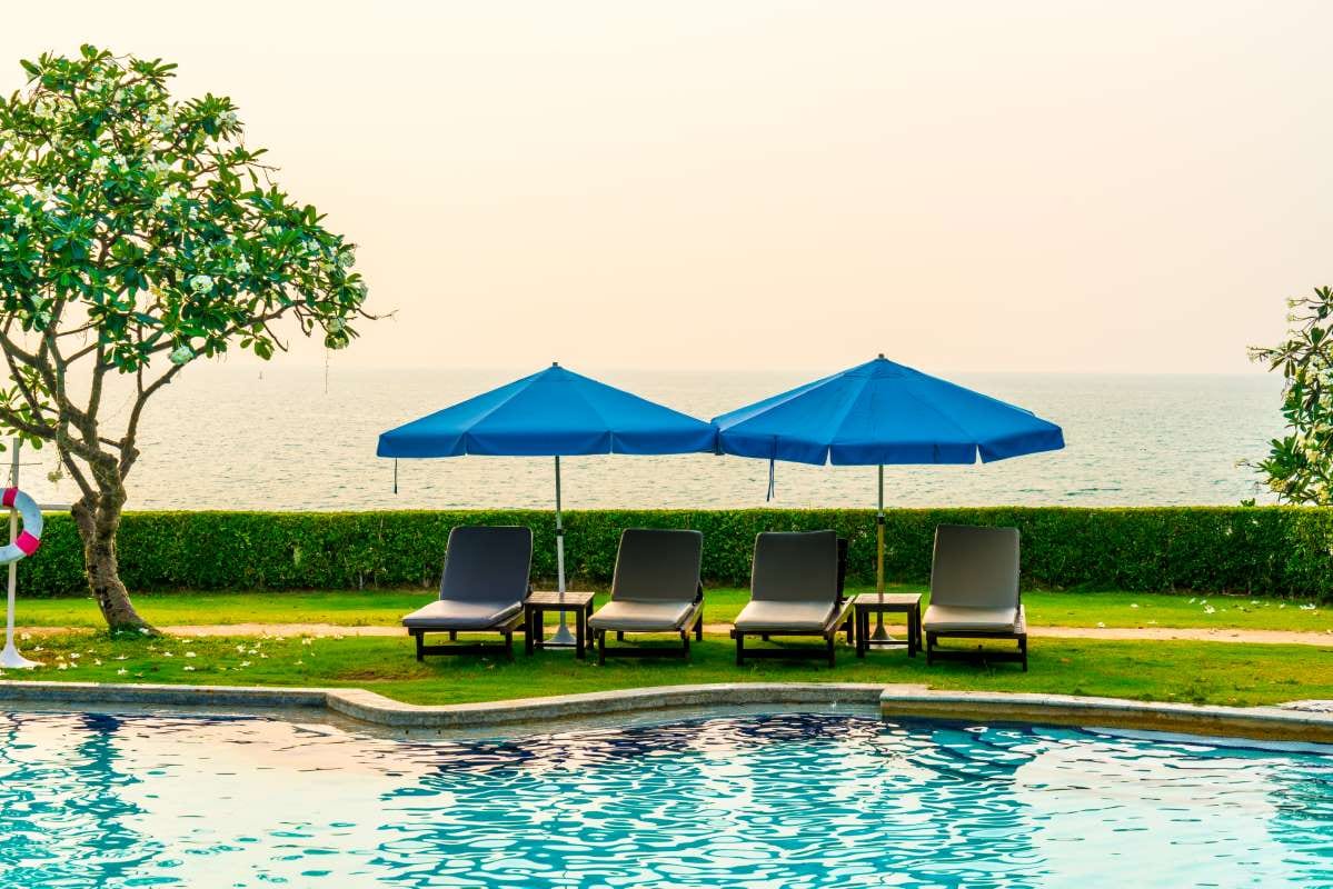 How to Build a Pool Route: Oviedo, Sarasota, Bradenton, North Port, Winter Haven, Florida — pool service business insights