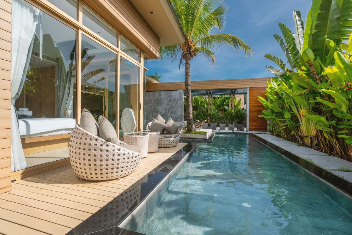 How to Improve Customer Satisfaction With Better Visit Documentation — pool service business insights