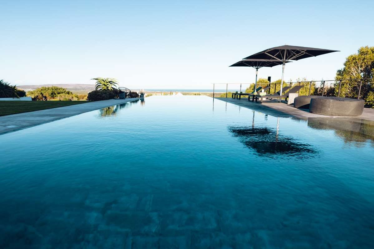 Pool Route Challenges and Rewards in Texas Markets — pool service business insights
