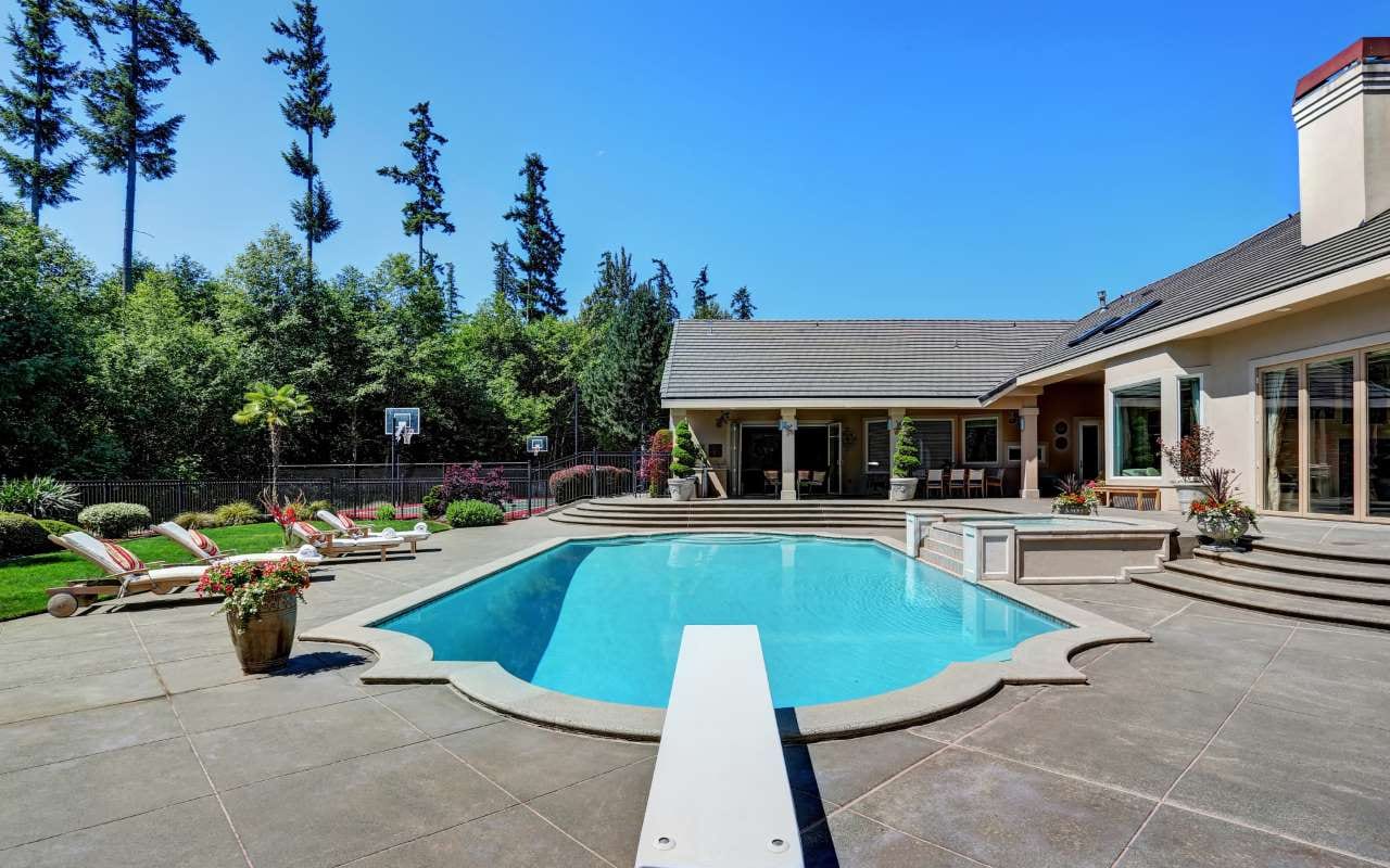 Pricing Models That Work in Santa Cruz County, California — pool service business insights