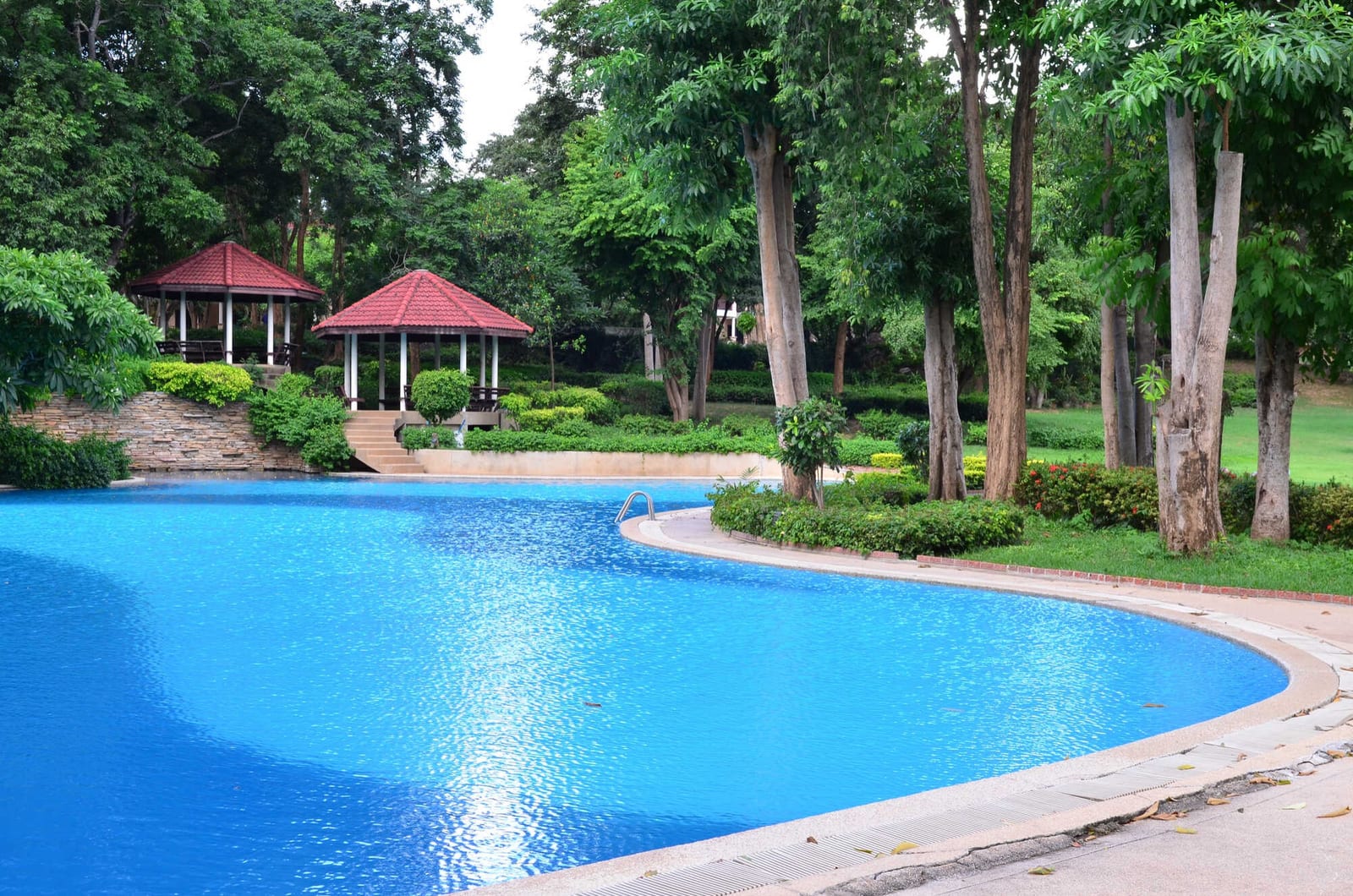 The Case for Entering Goodyear, Arizona With Pool Services — pool service business insights