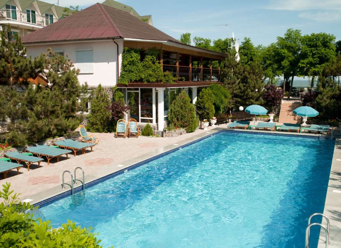 Understanding Consumer Preferences in the Pool Industry — pool service business insights