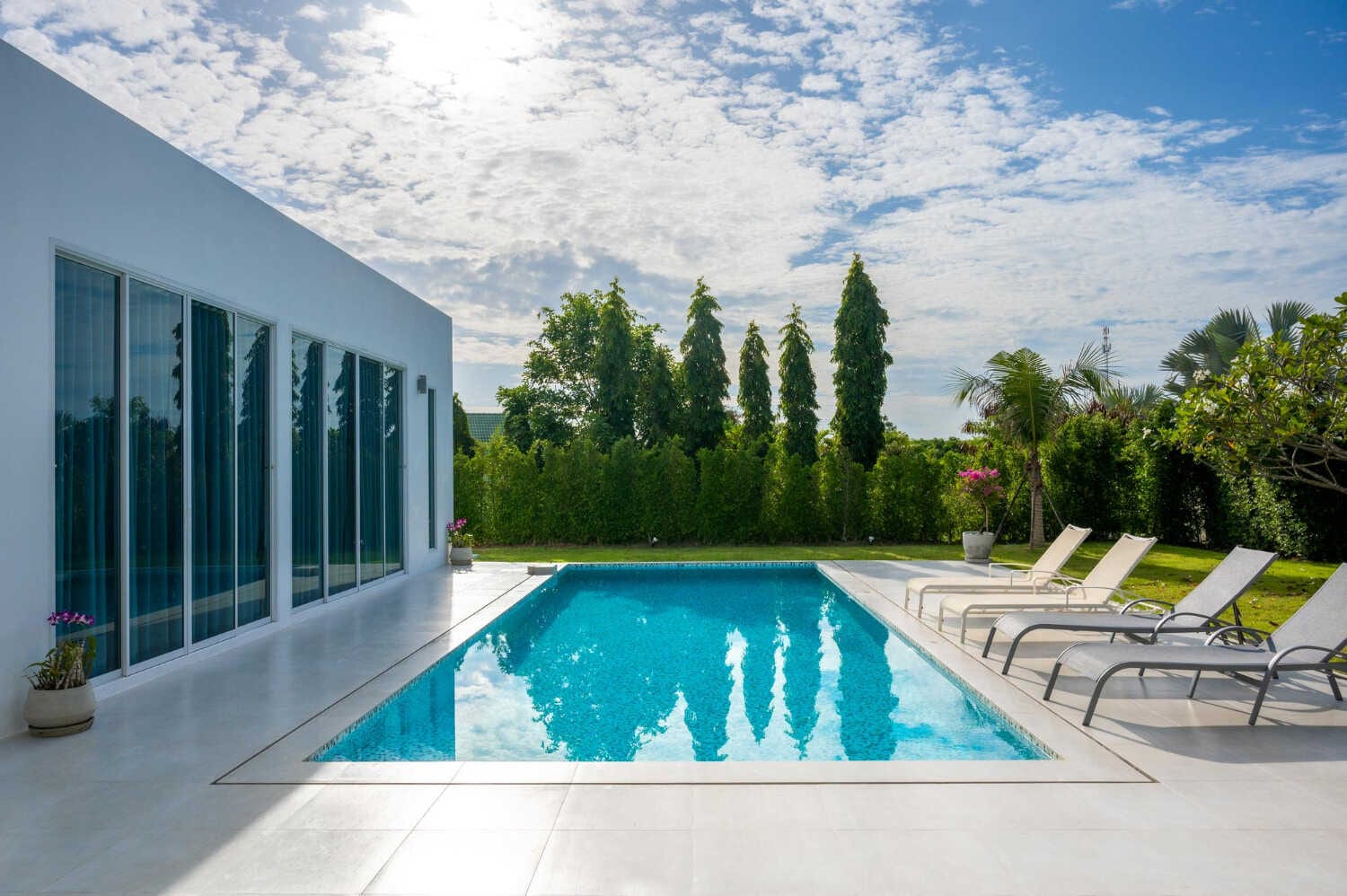 What Every Pool Pro Should Know About Coconut Creek, Florida — pool service business insights