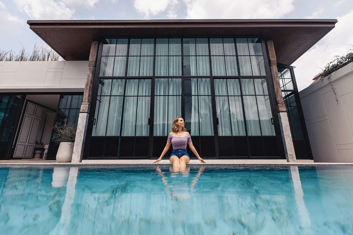 Why Homeowners Are Increasingly Outsourcing Pool Care — pool service business insights